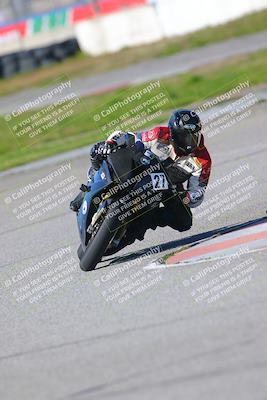 media/Jan-20-2023-Fastrack Riders (Fri) [[f2ad32aba3]]/Private/session 4 turn 6/